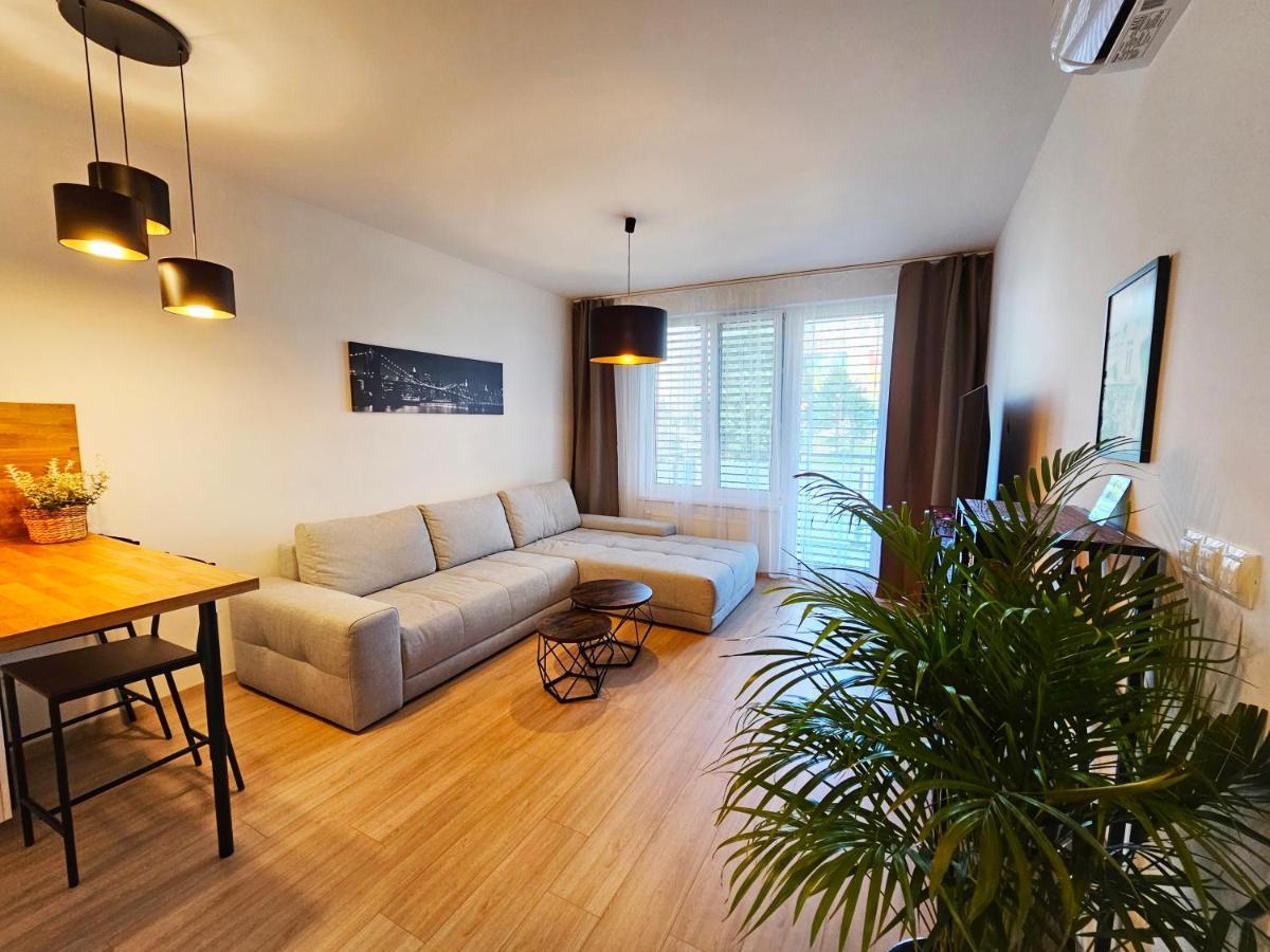 2 Room Apartment, New Building, Bosakova Street, 29 Bratislava Extérieur photo